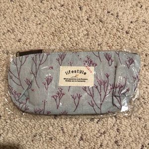 Small zippered bag NEW!